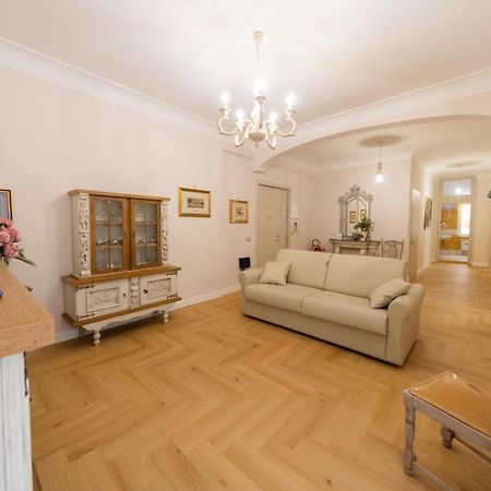 Aep House Pompei Διαμέρισμα Εξωτερικό φωτογραφία